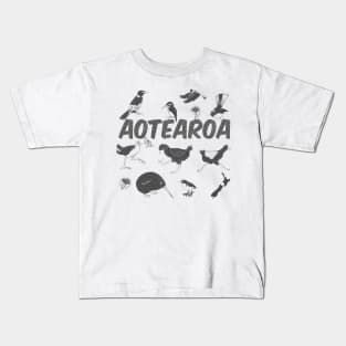 Aotearoa NZ birds Kids T-Shirt